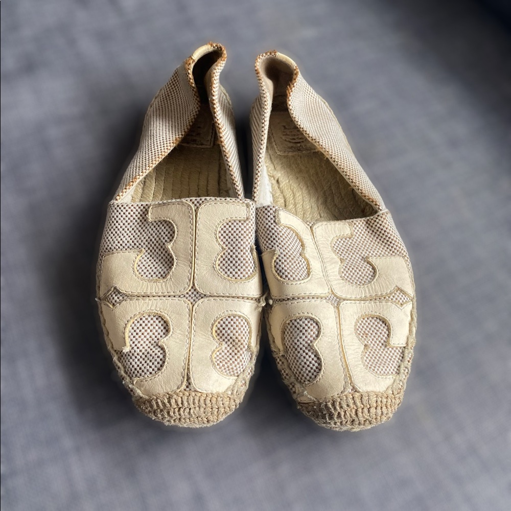 TORY BURCH
Tivoli A-Line Espadrille Flat | size 6,5